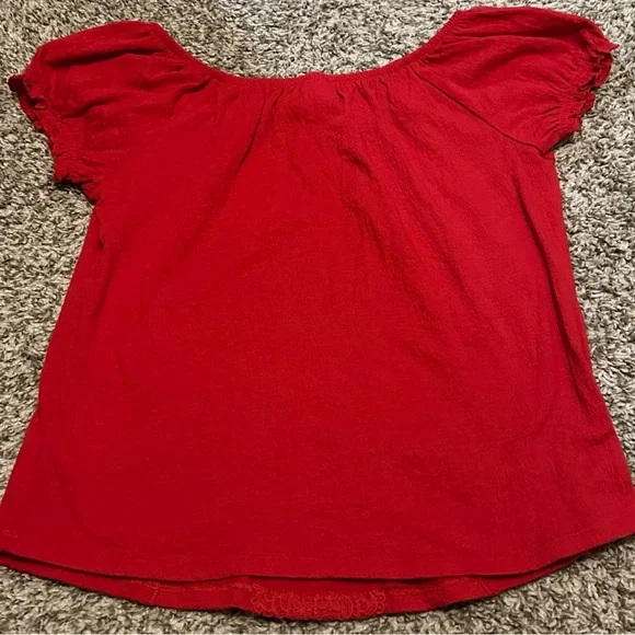 No Boundaries Vibrant Red Off-the-Shoulder Peasant Top - Picture 4 of 8